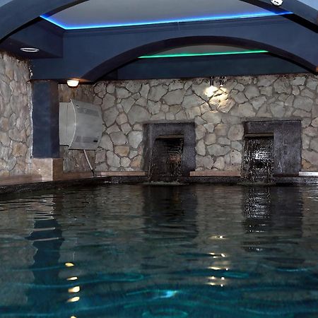 Spa Hotel Karakas Сухуми Екстериор снимка