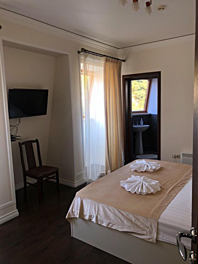 Spa Hotel Karakas Сухуми Екстериор снимка