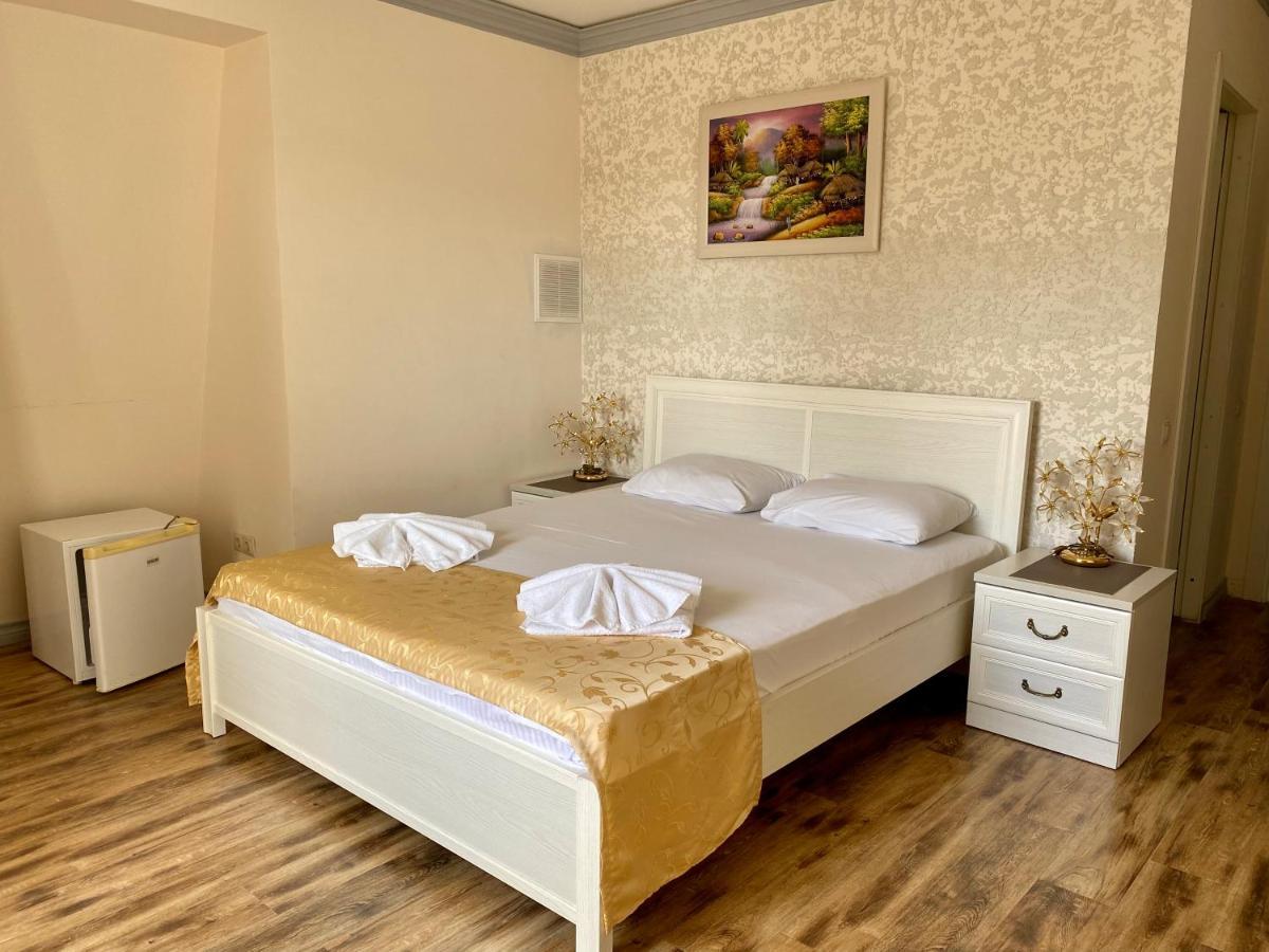 Spa Hotel Karakas Сухуми Екстериор снимка