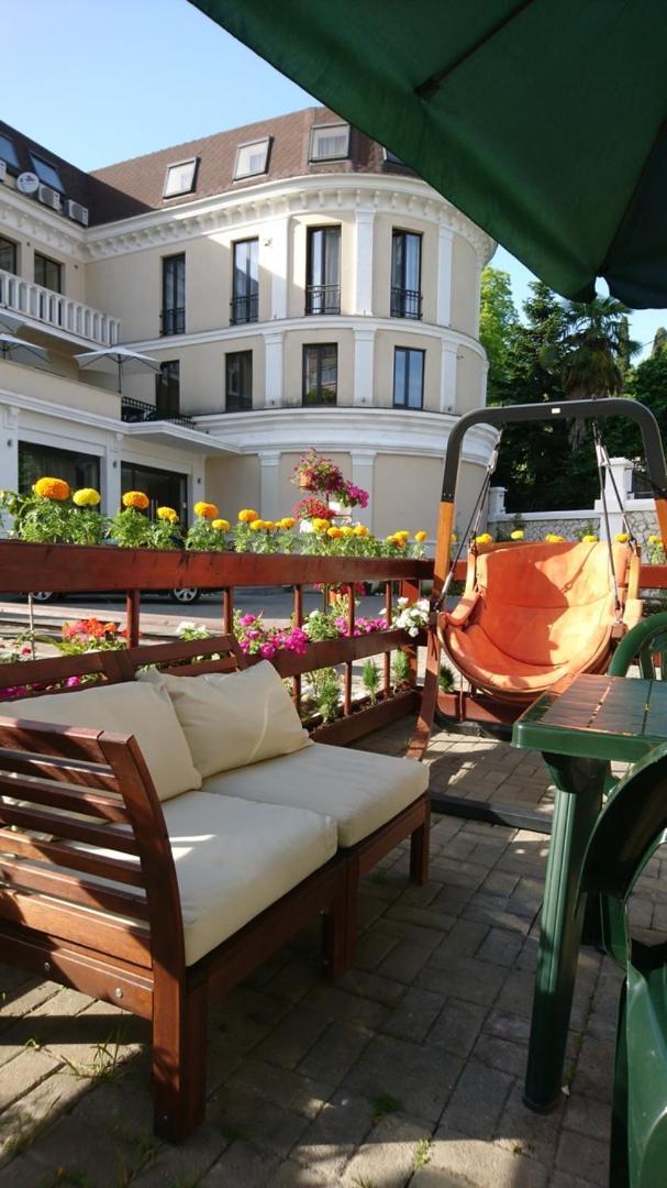 Spa Hotel Karakas Сухуми Екстериор снимка